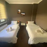 1008 Lux Close To Consulates شقة أنقرة